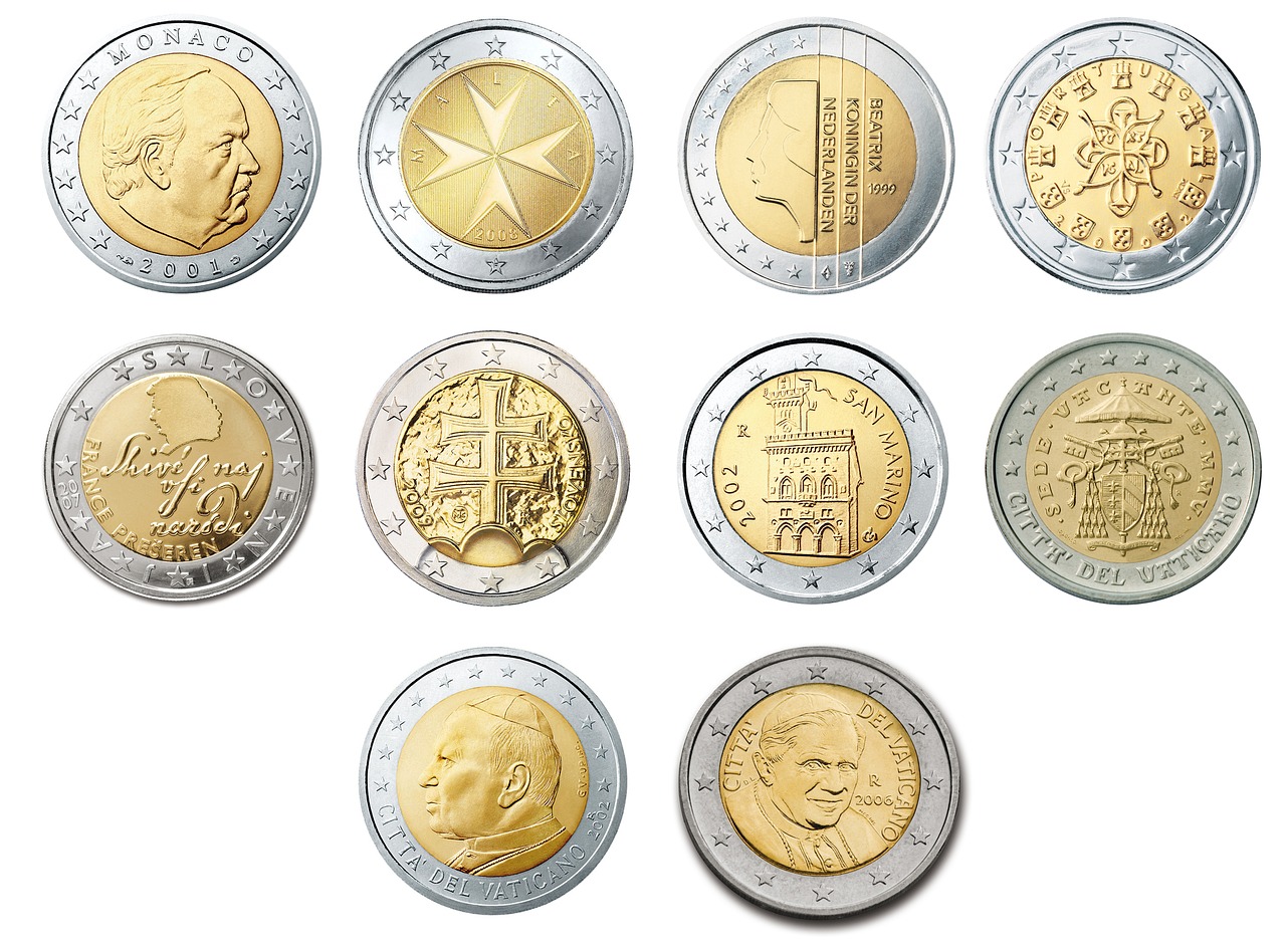 Moneta da 2 euro commemorativa di grande valore, con dettagli raffinati e design accattivante.