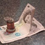 Cedolino pensione di febbraio 2026 con evidenziati gli aumenti e le novità.